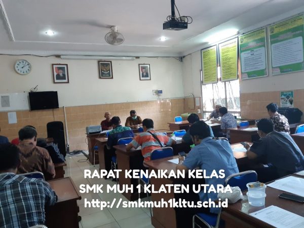 Rapat kenaikan kelas X dan XI SMK Muhammadiyah 1 Klaten Utara