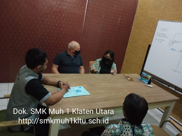 SMK Muhammadiyah 1 Klaten Utara MOU dengan PT. Outline Dutcore
