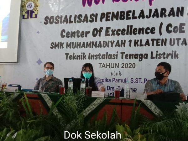 Wokshop Center of excellence (COE) di SMK Muhammadiyah 1 Klaten Utara