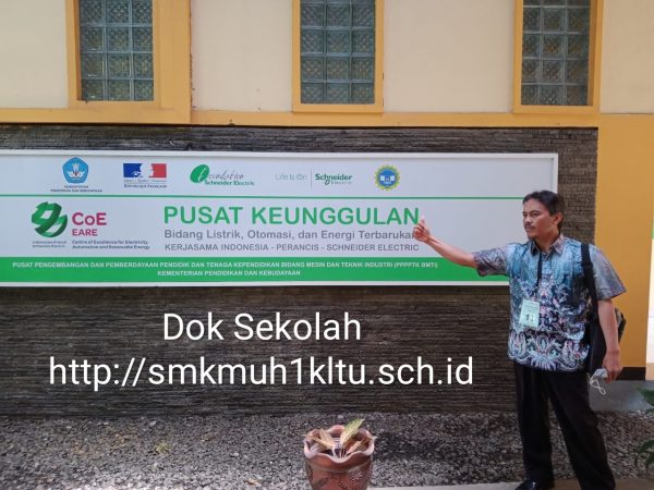 Peningkatan kompetensi bagi sekolah Center of Excellence (COE)
