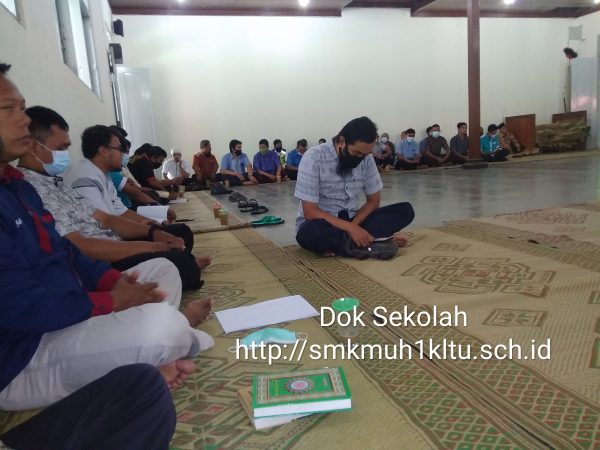 Kajian rutin Jum'at