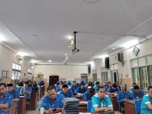 Kajian Jumat Pagi Rutin, Upaya SMK Muhammadiyah 1 Klaten Utara Tingkatkan Keimanan dan Profesionalisme Guru