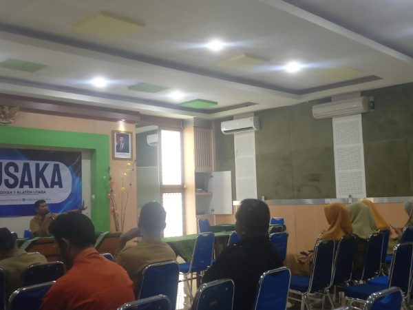 Di Bawah Komando Waka Kesiswaan, STP2K dan ISMUBA Gelar Koordinasi Disiplin Siswa