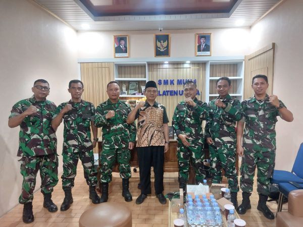 Tanamkan Karakter Sukses, SMK Muhammadiyah 1 Klaten Utara Gelar Pembinaan Disiplin Bersama Kodim Klaten Tanamkan Karakter Sukses, SMK Muhammadiyah 1 Klaten Utara Gelar Pembinaan Disiplin Bersama Kodim Klaten