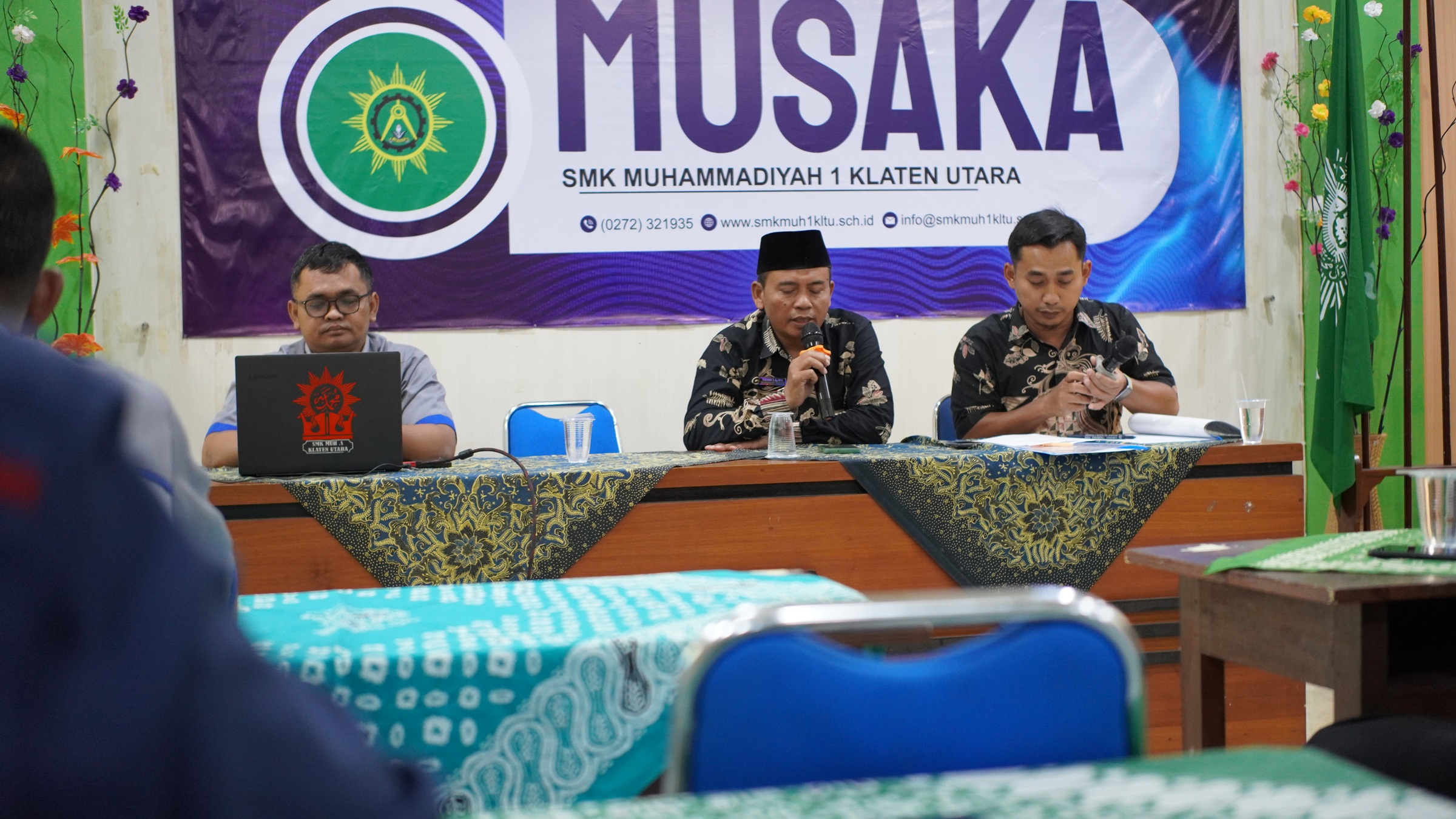 SMK Muhammadiyah 1 Klaten Utara Gelar Pembekalan Kunjungan Industri, Kepala Sekolah Tekankan Empat Poin Penting SMK Muhammadiyah 1 Klaten Utara Gelar Pembekalan Kunjungan Industri, Kepala Sekolah Tekankan Empat Poin Penting